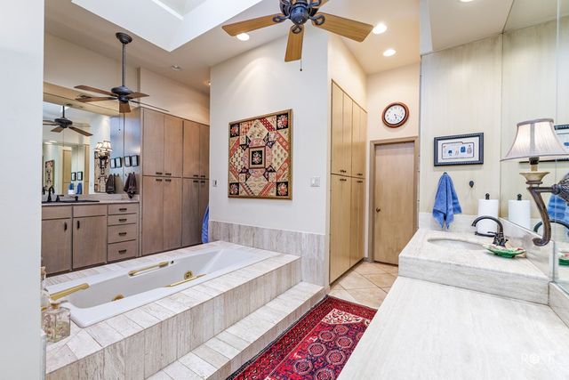 1306 S Monroe St, San Angelo, TX 76901