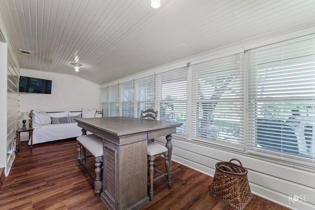 1306 S Monroe St, San Angelo, TX 76901