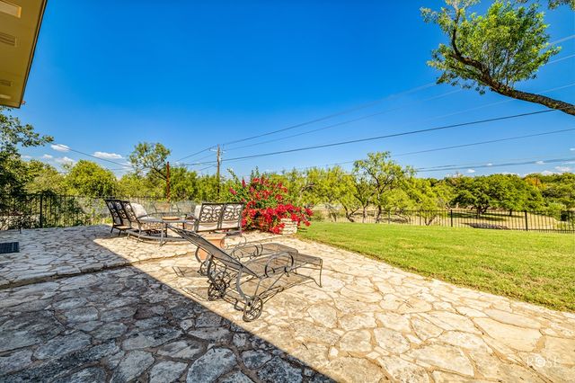 1306 S Monroe St, San Angelo, TX 76901