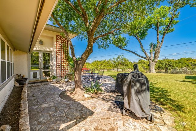 1306 S Monroe St, San Angelo, TX 76901