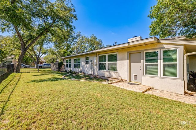 1306 S Monroe St, San Angelo, TX 76901