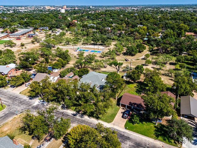 1306 S Monroe St, San Angelo, TX 76901