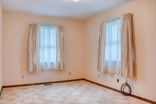 817 S Chipman Street, Owosso, MI 48867