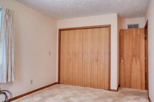 817 S Chipman Street, Owosso, MI 48867