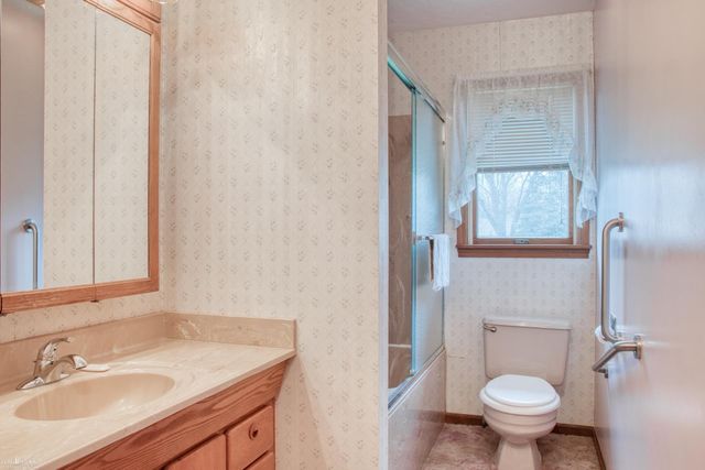 817 S Chipman Street, Owosso, MI 48867