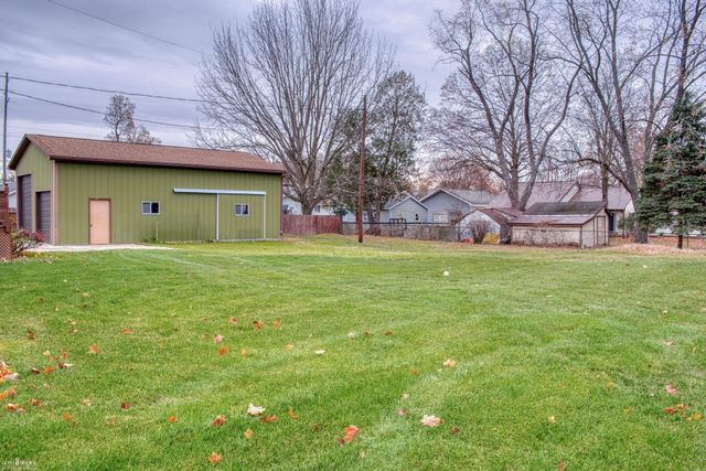 817 S Chipman Street, Owosso, MI 48867