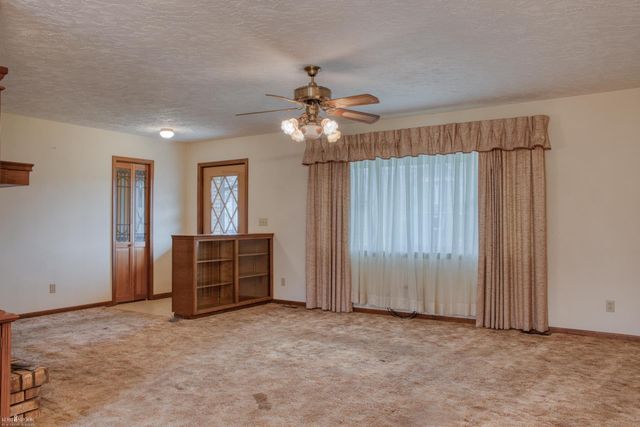 817 S Chipman Street, Owosso, MI 48867