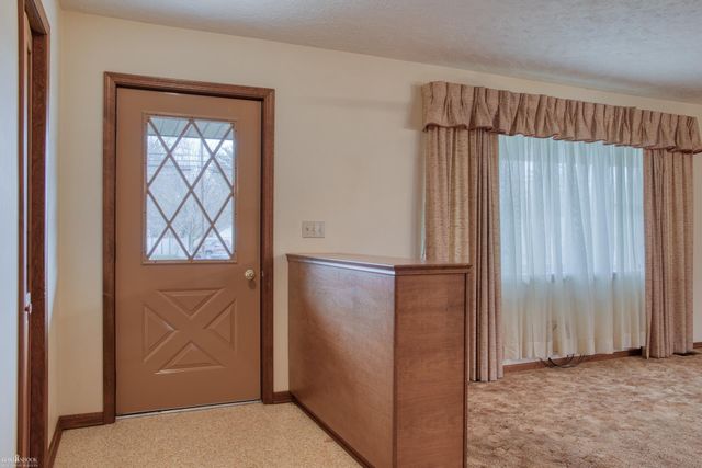 817 S Chipman Street, Owosso, MI 48867