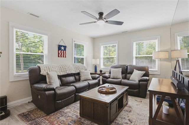 1201 Frank ST, Norfolk, VA 23518