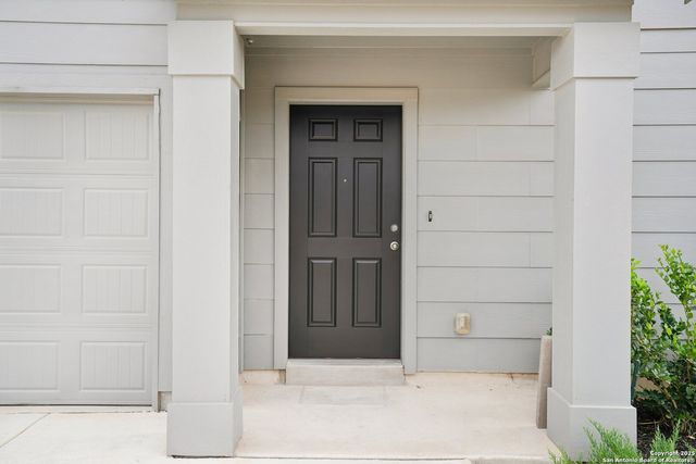 1154 Barn Swallow, San Antonio, TX 78253