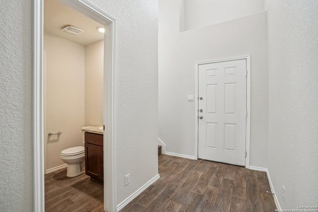 1154 Barn Swallow, San Antonio, TX 78253