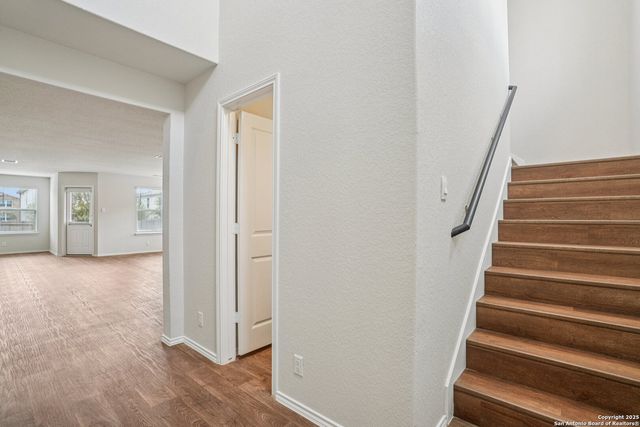 1154 Barn Swallow, San Antonio, TX 78253