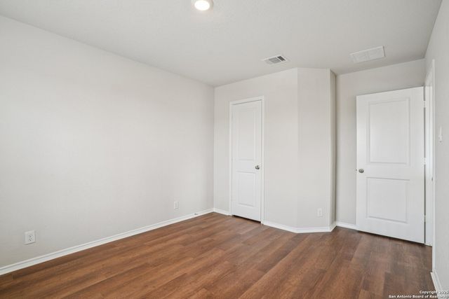 1154 Barn Swallow, San Antonio, TX 78253