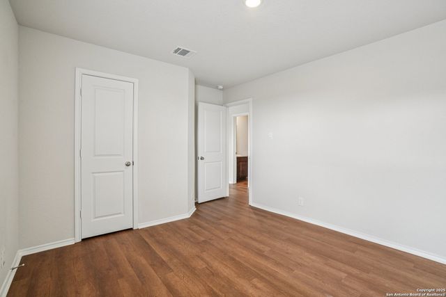 1154 Barn Swallow, San Antonio, TX 78253