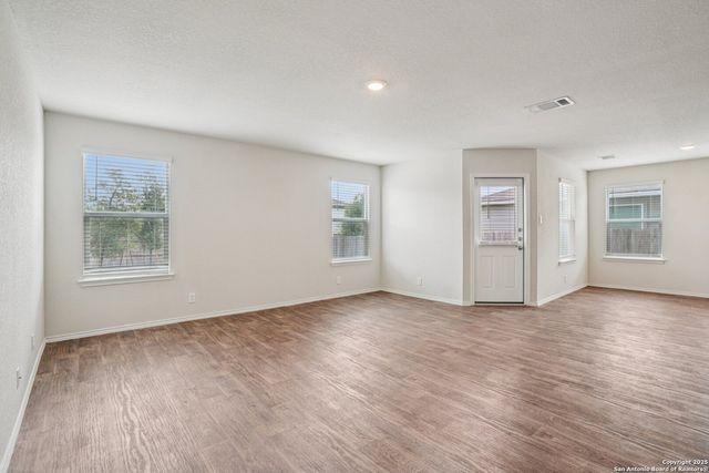 1154 Barn Swallow, San Antonio, TX 78253