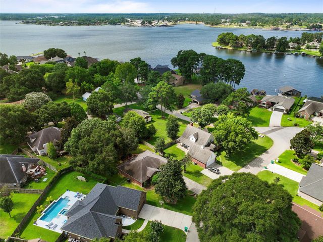 14691 Diamondhead S, Conroe, TX 77356