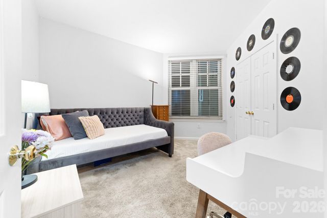405 W 7th Street 302, Charlotte, NC 28202