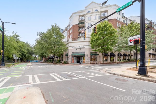 405 W 7th Street 302, Charlotte, NC 28202