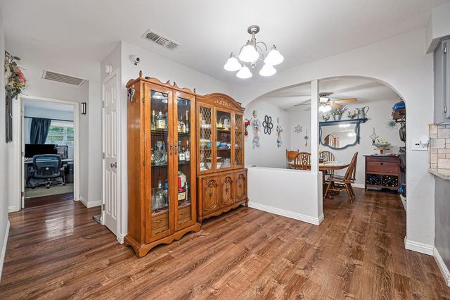 5654 Beauregard Way, Orangevale, CA 95662