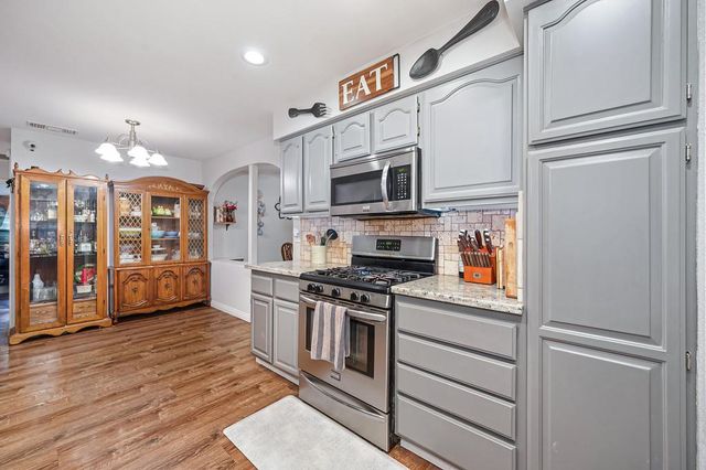 5654 Beauregard Way, Orangevale, CA 95662