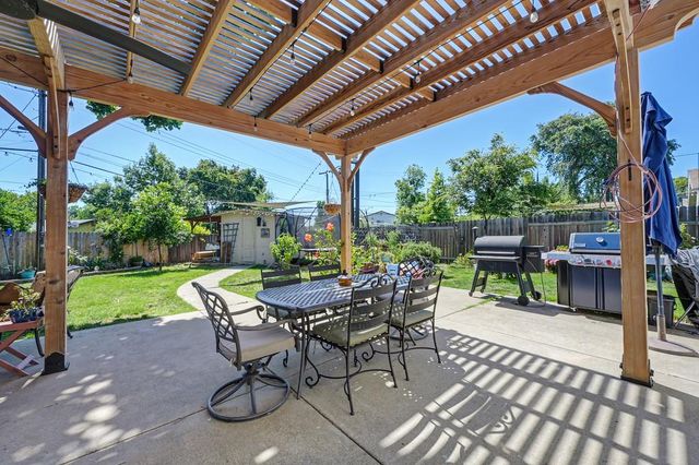 5654 Beauregard Way, Orangevale, CA 95662