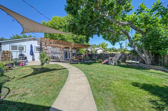 5654 Beauregard Way, Orangevale, CA 95662