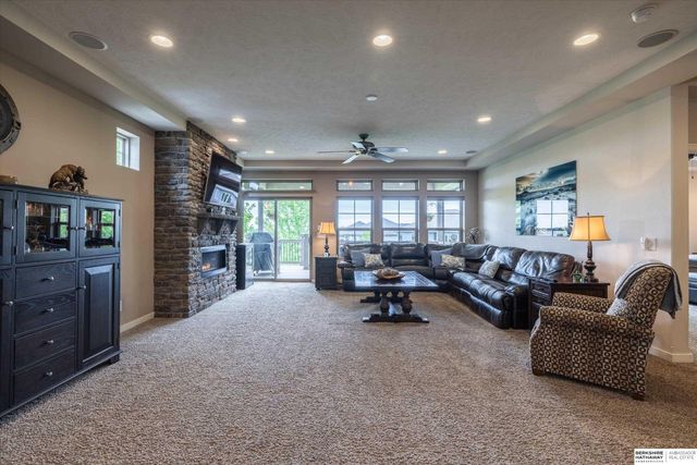 12005 S 210th Street, Gretna, NE 68028