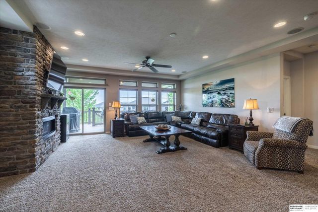 12005 S 210th Street, Gretna, NE 68028