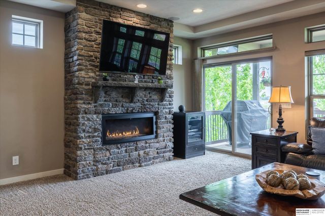 12005 S 210th Street, Gretna, NE 68028