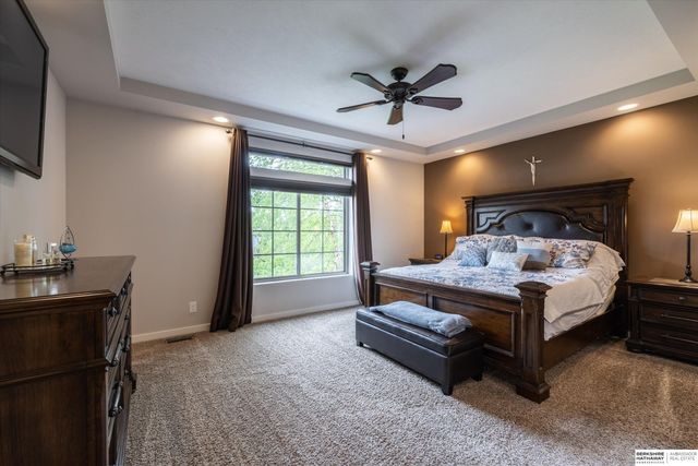 12005 S 210th Street, Gretna, NE 68028