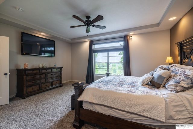 12005 S 210th Street, Gretna, NE 68028