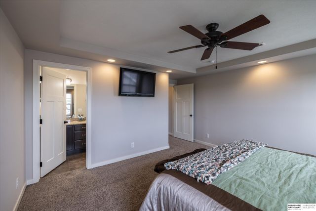 12005 S 210th Street, Gretna, NE 68028