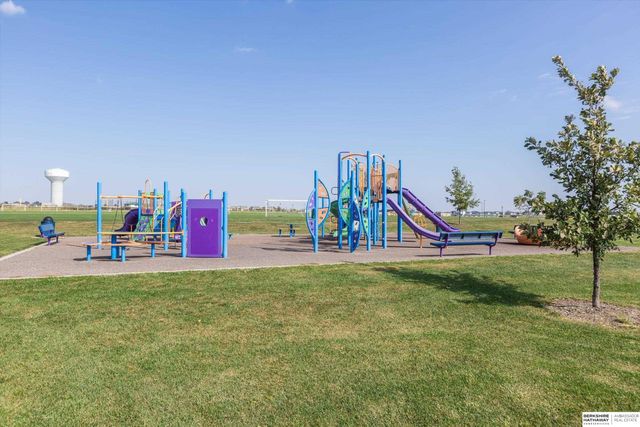 12005 S 210th Street, Gretna, NE 68028