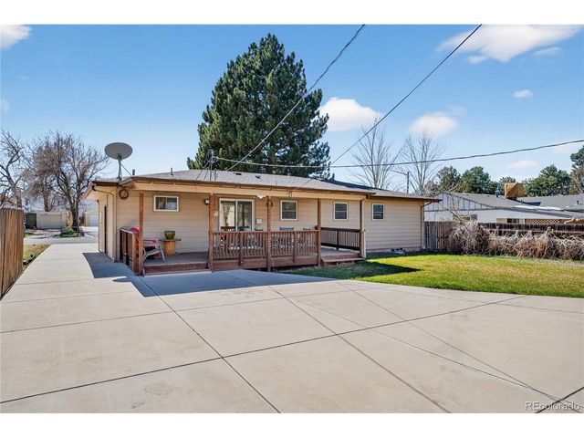1231 W Radcliff Ave, Englewood, CO 80110