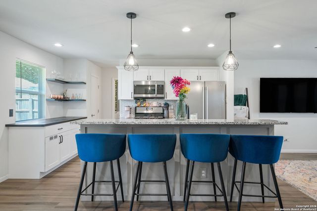 3634 Du Barry, San Antonio, TX 78219