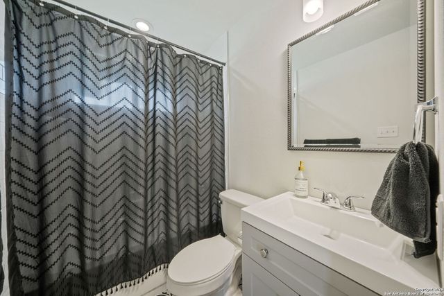 3634 Du Barry, San Antonio, TX 78219