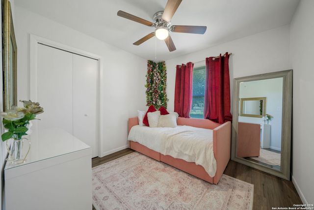 3634 Du Barry, San Antonio, TX 78219