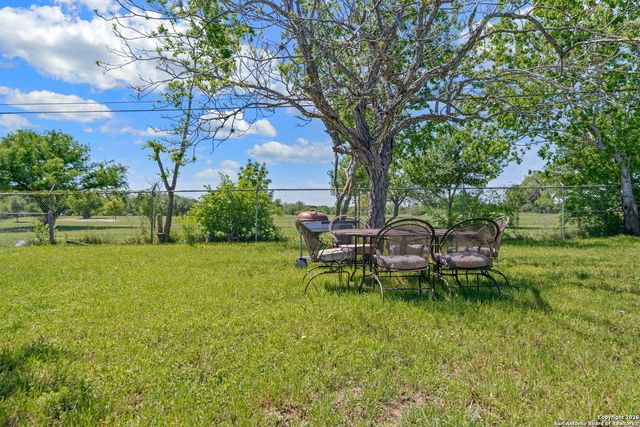 3634 Du Barry, San Antonio, TX 78219