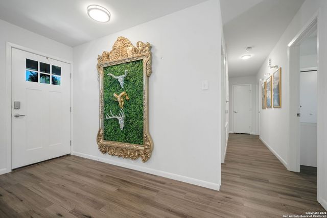 3634 Du Barry, San Antonio, TX 78219