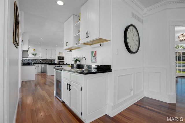 50 Crocknaraw Lane, Weldon Spring, MO 63304