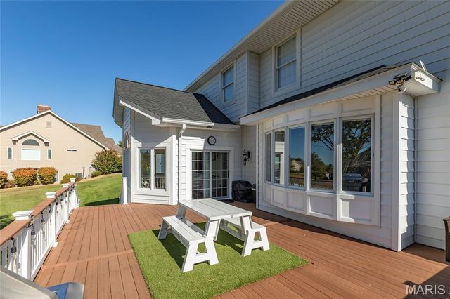 50 Crocknaraw Lane, Weldon Spring, MO 63304