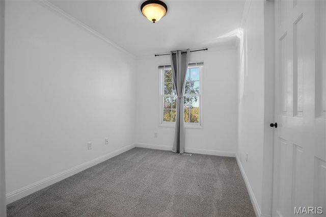 50 Crocknaraw Lane, Weldon Spring, MO 63304