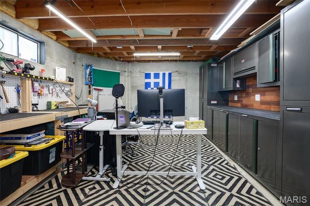 50 Crocknaraw Lane, Weldon Spring, MO 63304