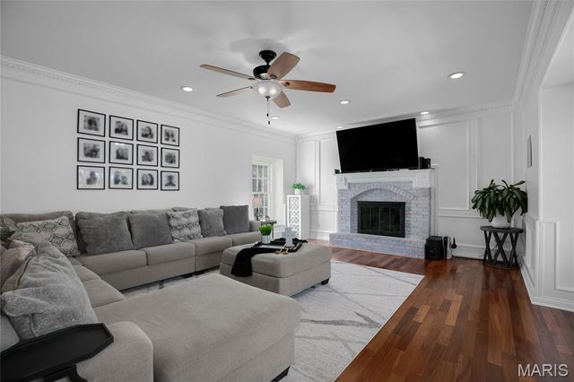 50 Crocknaraw Lane, Weldon Spring, MO 63304