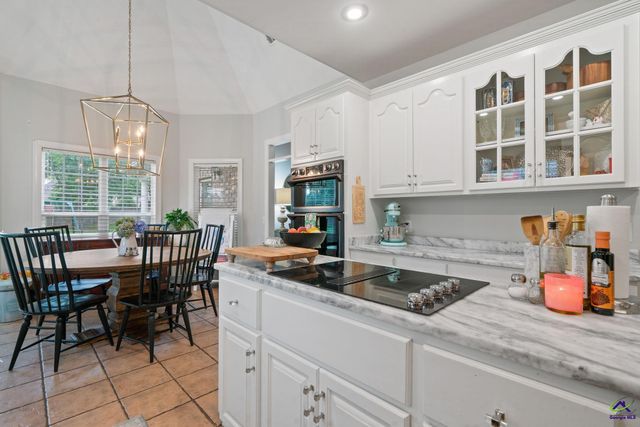 205 Grove Court, Centerville, GA 31028