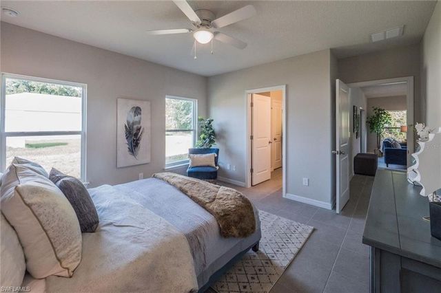 500 NE 16th TER, Cape Coral, FL 33993