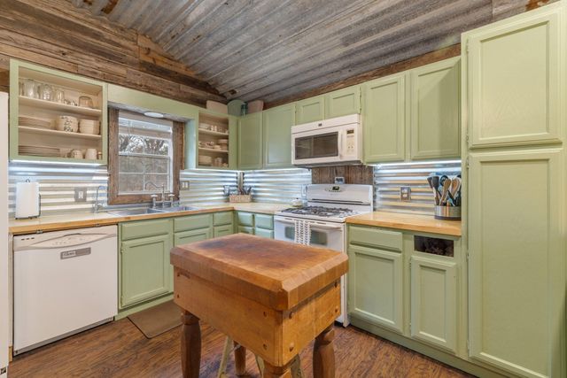 3998 Ranch Road 2341, Burnet, TX 78611