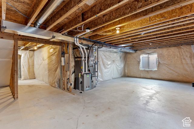 3166 W 5625 S, Roy, UT 84067