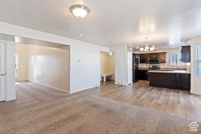 3166 W 5625 S, Roy, UT 84067