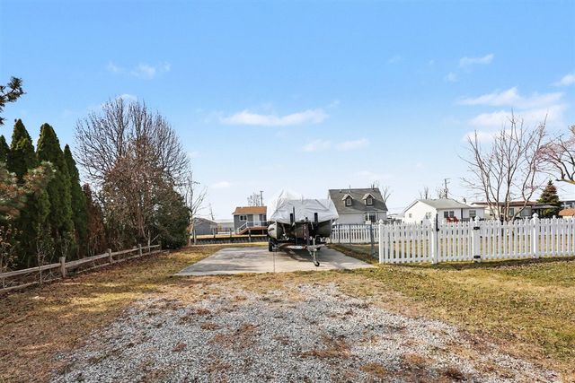 7128 Lazy Lane, Update, MI 48001